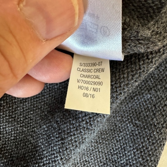 Old Navy‎ Women's Gray Long Sleeve Knit Lightweight Sweater Medium Rolled Neck - Picture 8 of 12